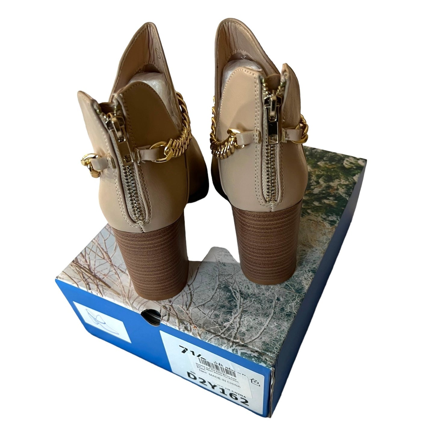 Women's Cutout Ankle Booties Boots With Gold Chain Almond Toe Western Style