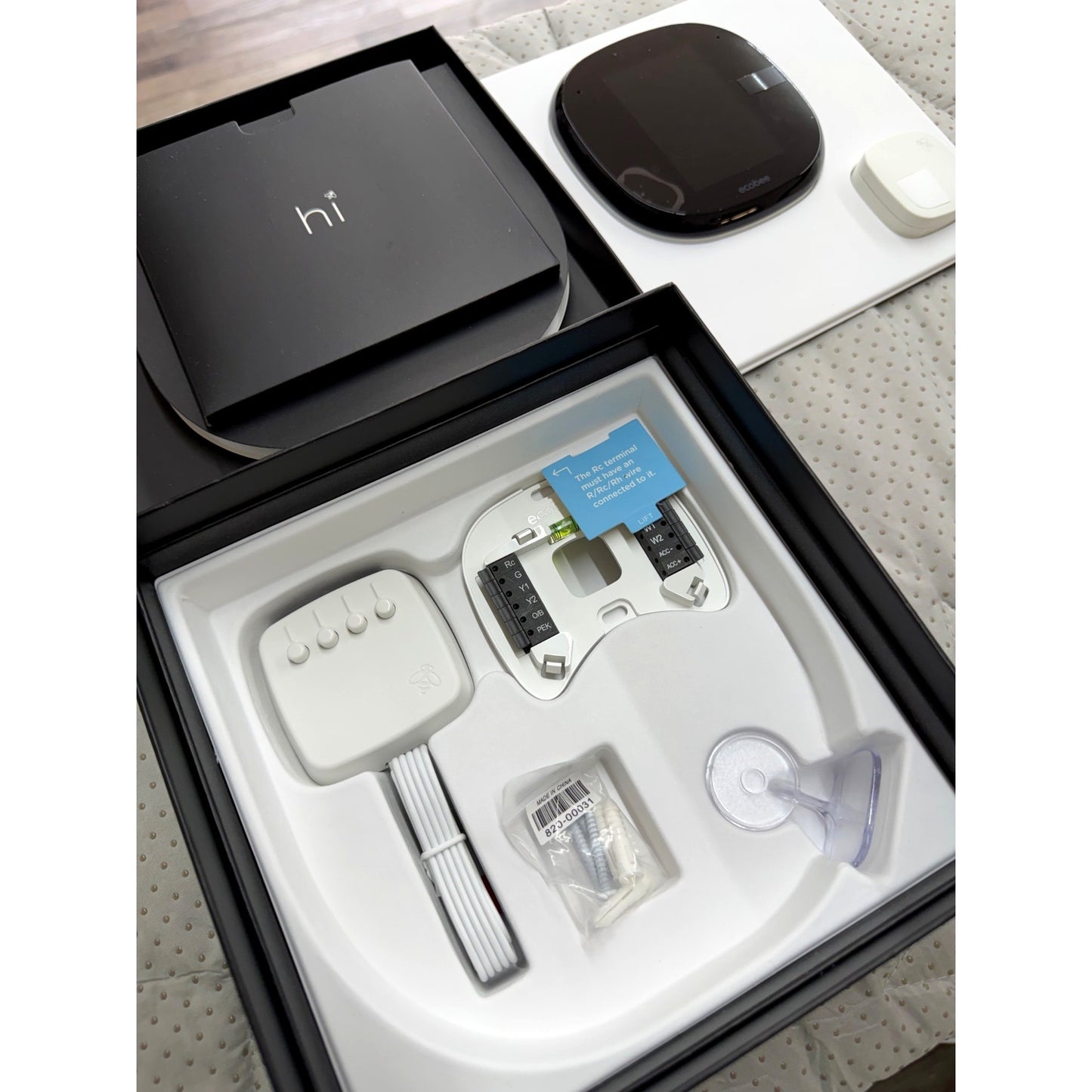 Ecobee4 Smart Thermostat With Room Sensor Wi-Fi Voice Control Apple Homekit & Alexa Compatible