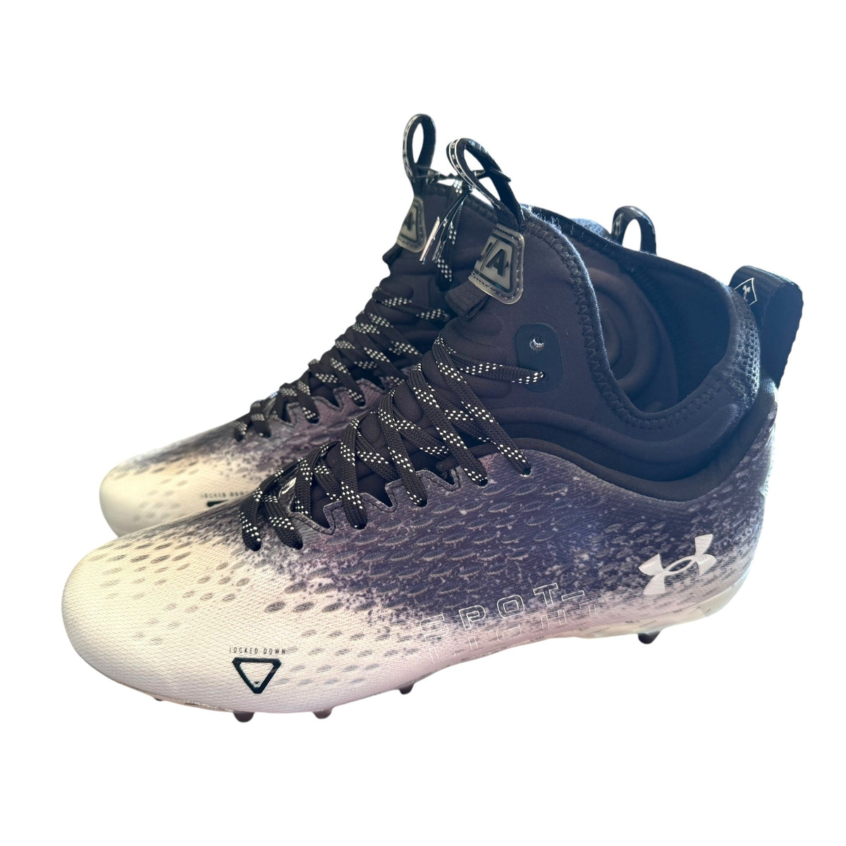 Under Armour Spotlight Lux MC 2.0 Size 8.5
