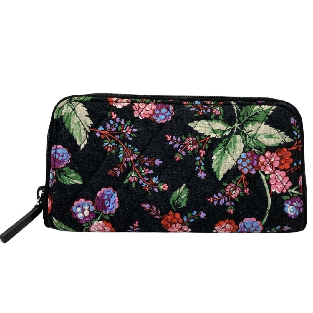 Vera Bradley RFID Turnlock Zip Around Haymarket Floral Quilted Clutch