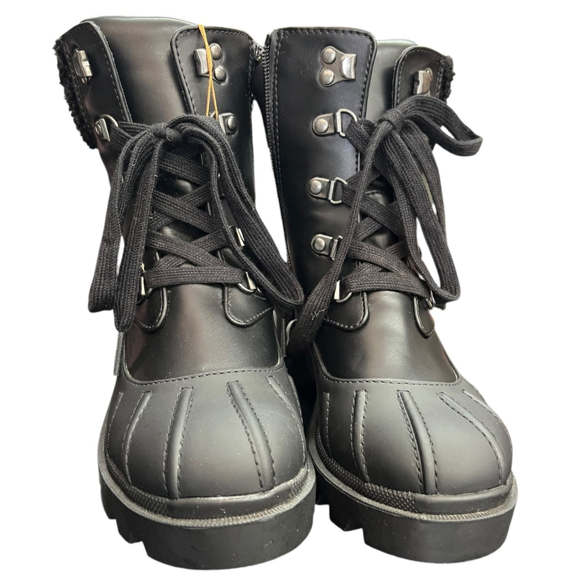 Universal Thread Black Platform Winter Boots Size 7