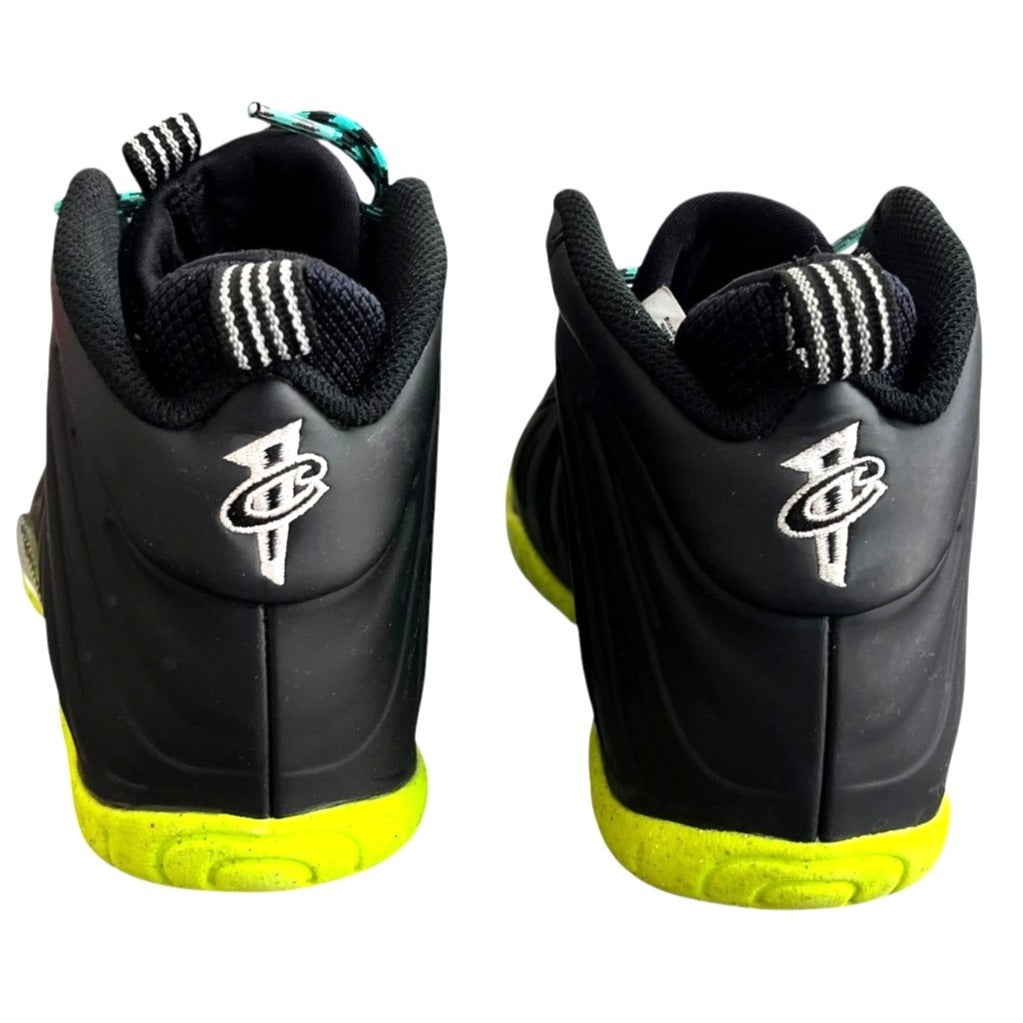 Nike Little Posite One Sneakers Size 4.5Y