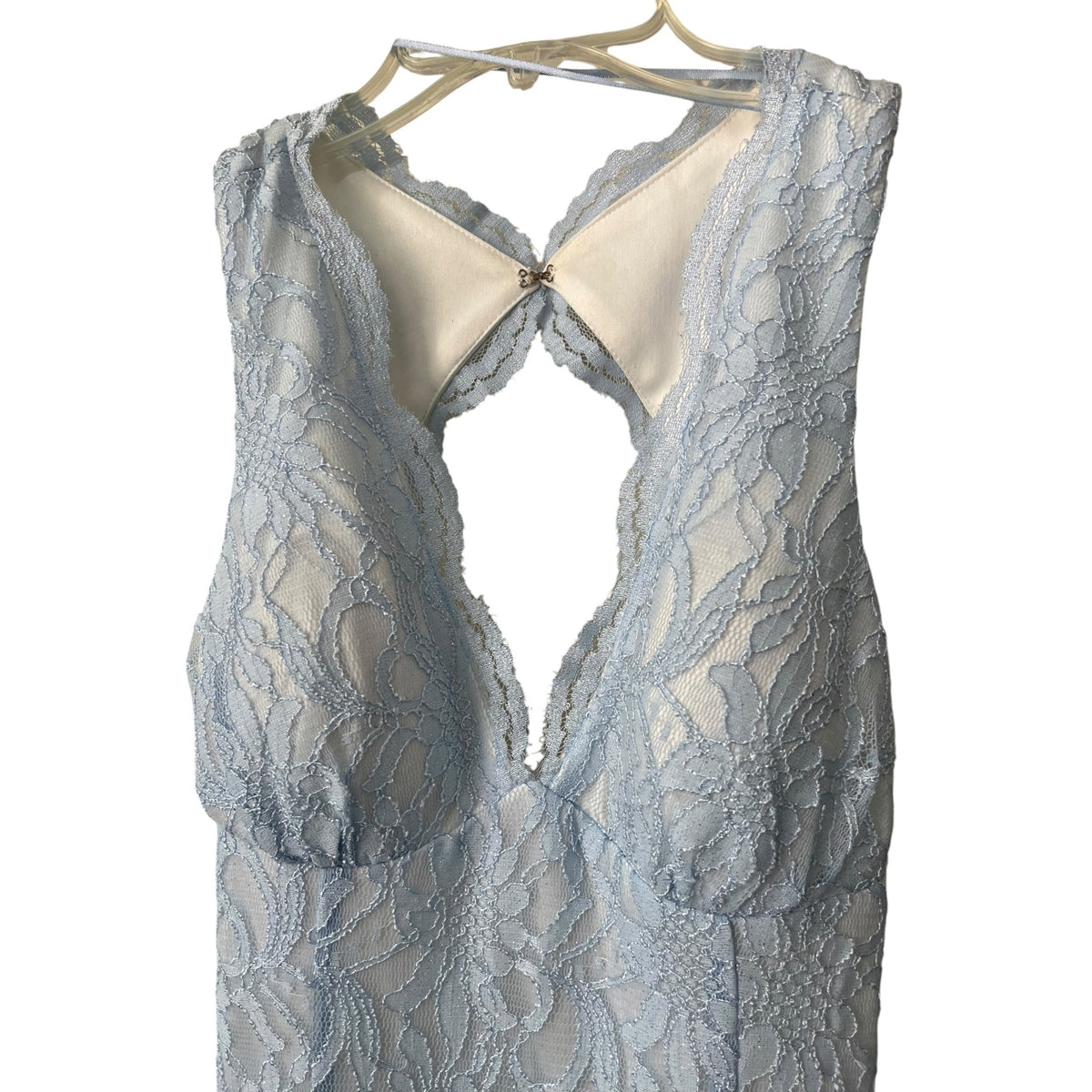 Morgan & Co Light Blue Lace Maxi Dress With Halter Neck & Open Back Size 7