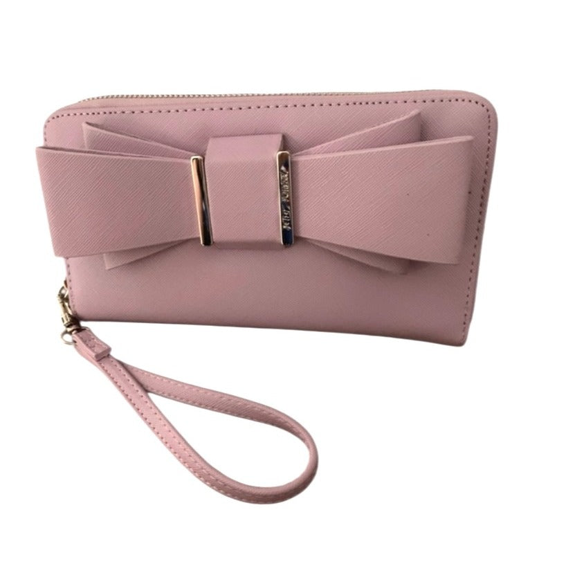 Betsey Johnson Lavender Bow Wristlet Wallet With Zipper Closure & Card Slots NWOT