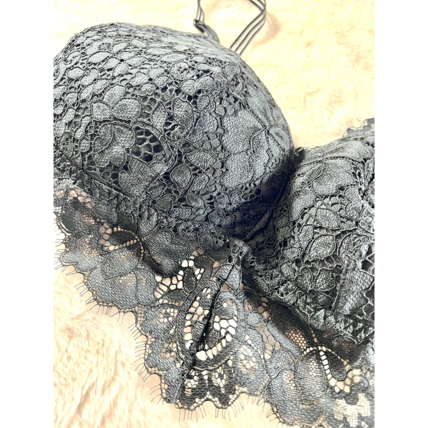 Black SZ Small Gilligan and O'Malley Bralette NWT