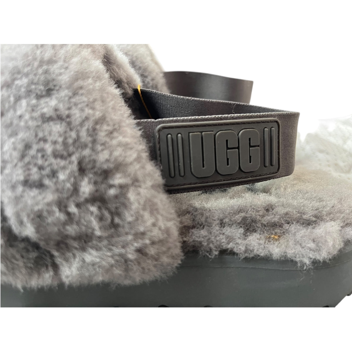 UGG Women's Fluff Yeah Slide Slippers Size 9