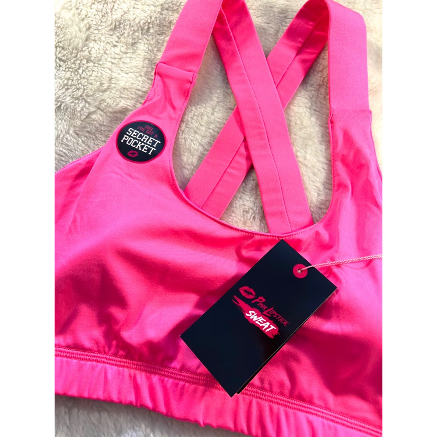 Pink Lipstick Sweat Sports Bra With Secret Pocket Crisscross Straps Pink SZ Medium NWT