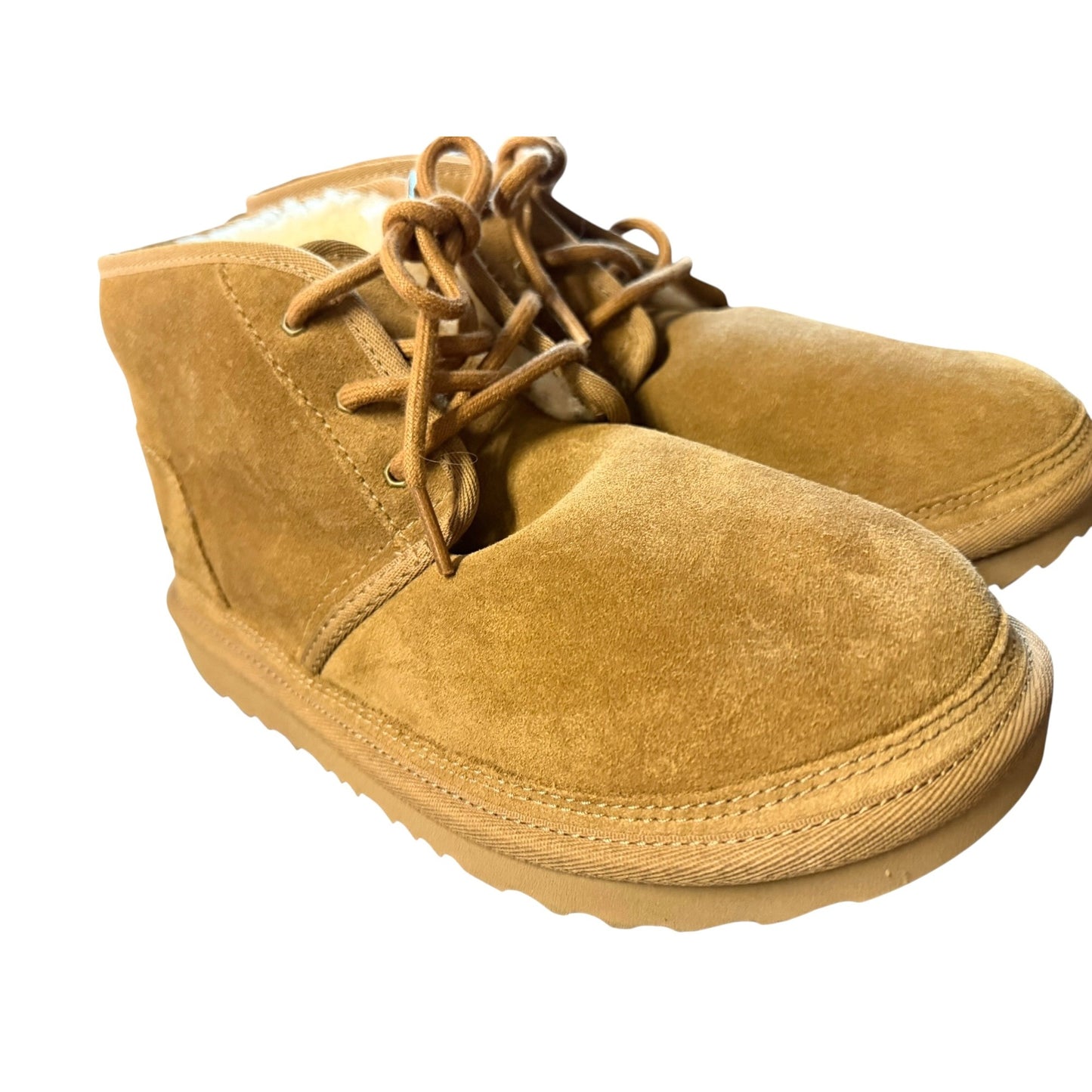 UGG Neumel Chestnut unisex Grade School (Boys) Sz 6 Suede Lace-Up Chukka Boots