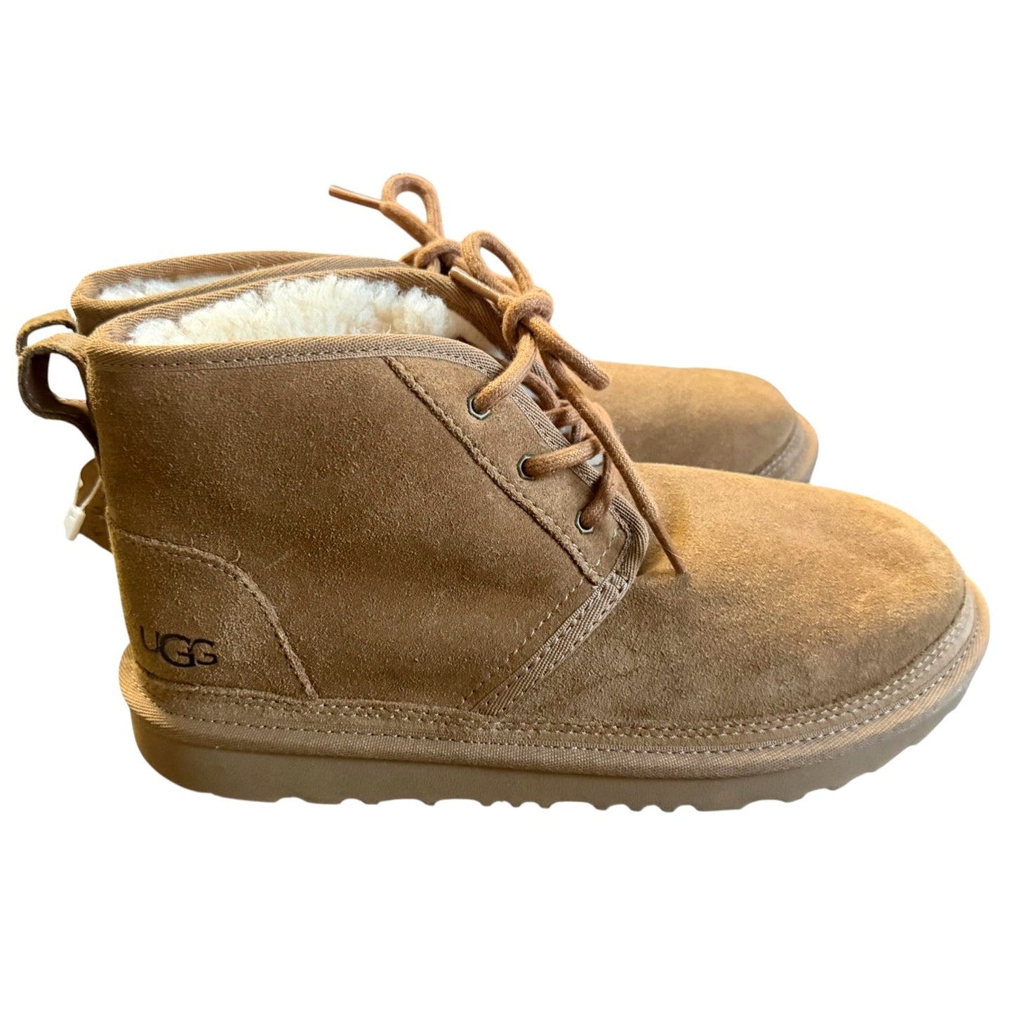 UGG Neumel Chestnut unisex Grade School (Boys) Sz 6 Suede Lace-Up Chukka Boots