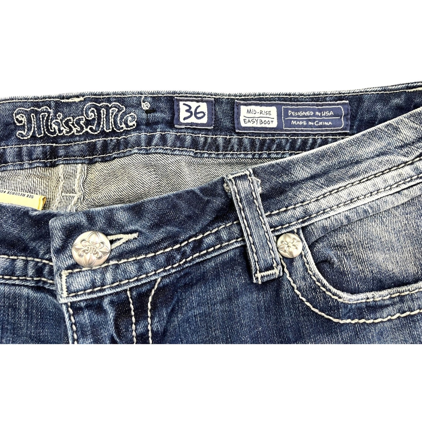 Miss Me Women's Mid-Rise Easy Bootcut Jeans Size 36