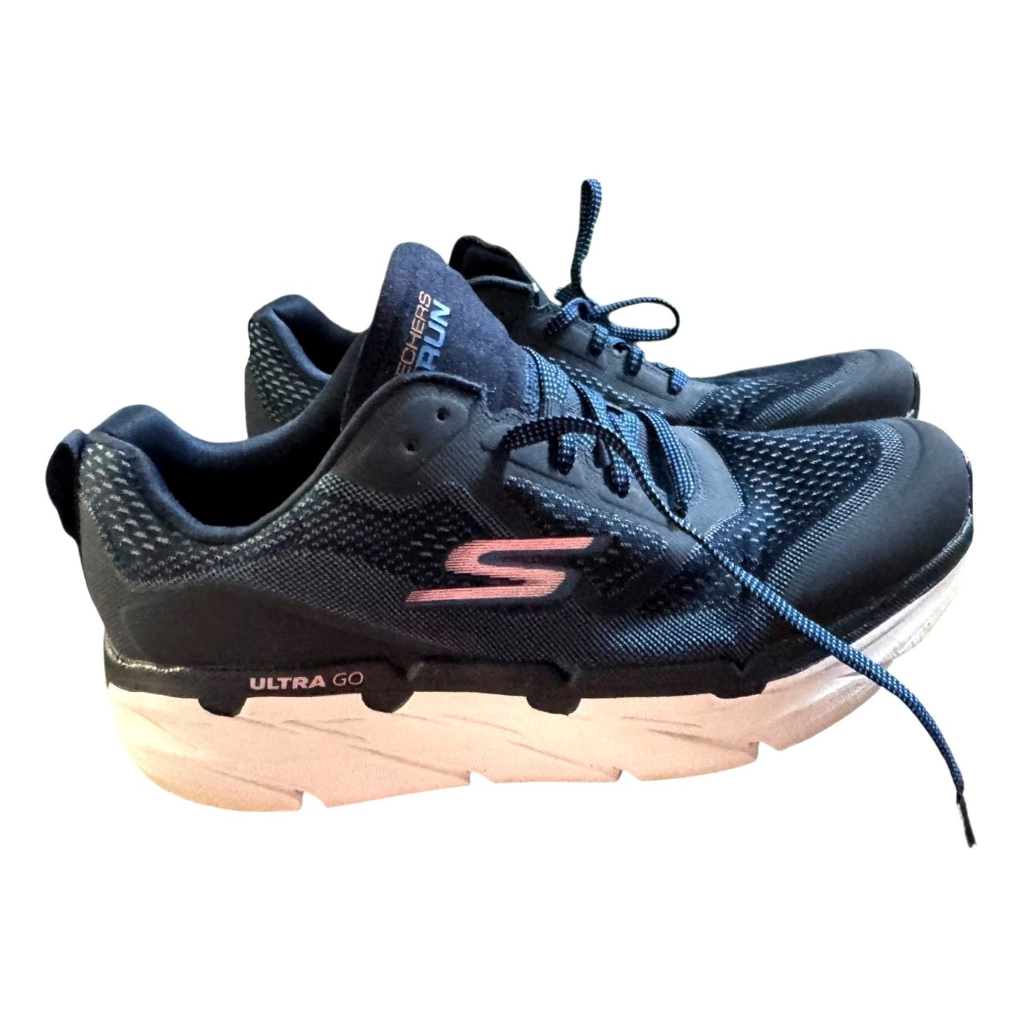 Skechers Men's Ultra Go Air Cooled Goga Mat Size 12