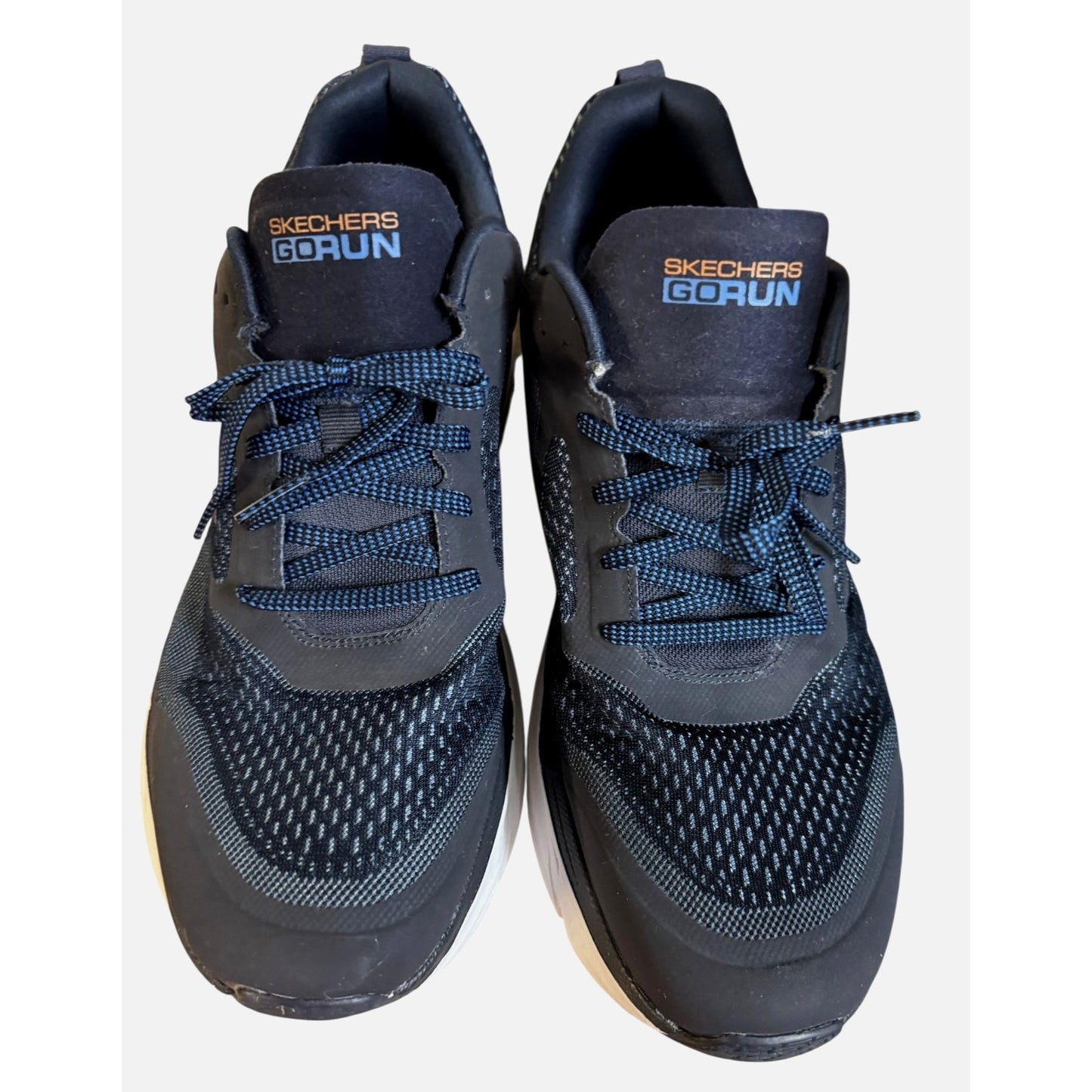 Skechers Men's Ultra Go Air Cooled Goga Mat Size 12
