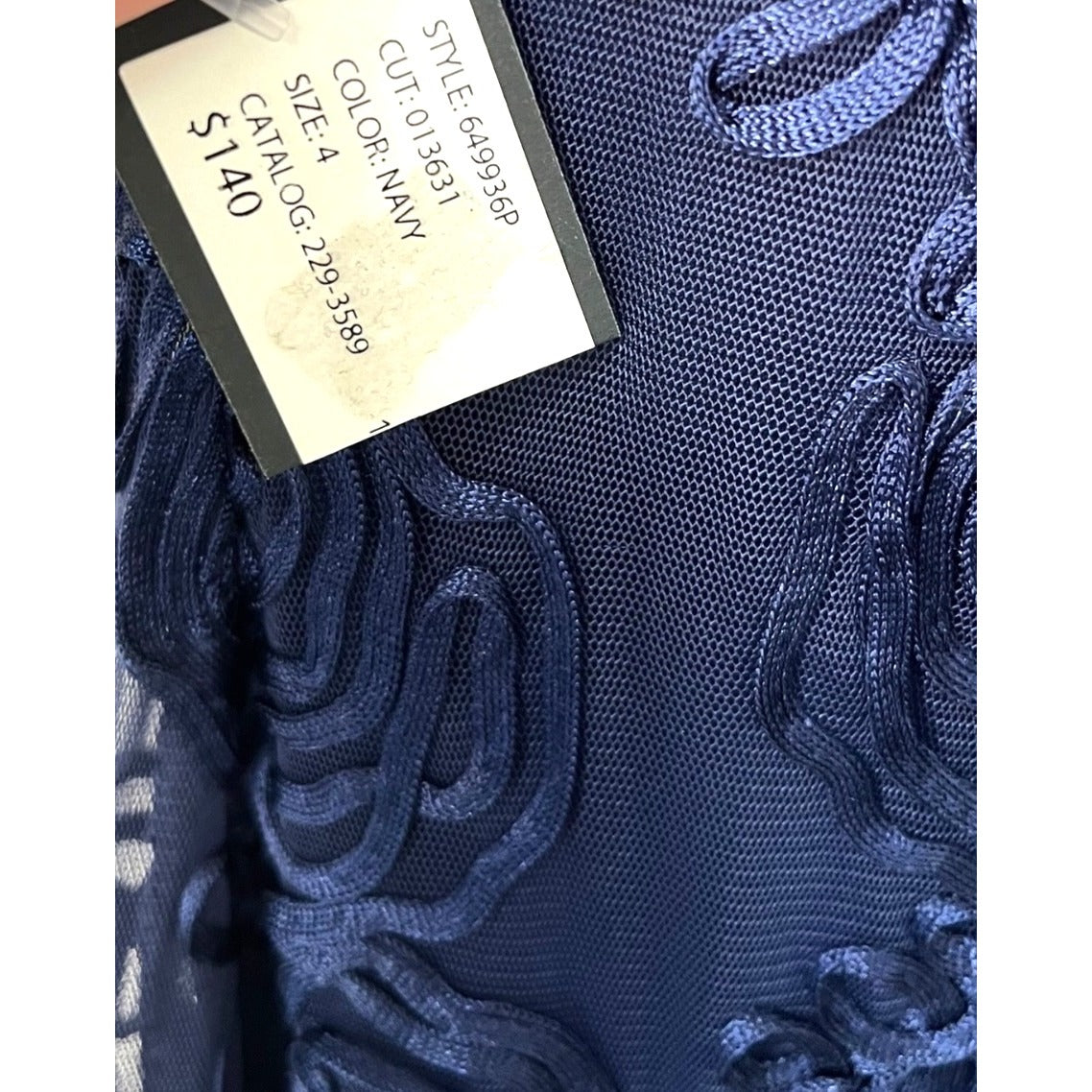 Navy Sleeveless Onyx Nite Embroidered Mesh Evening Gown Size 4 NWT