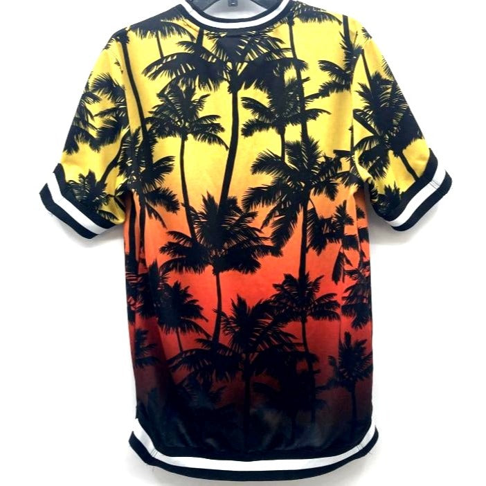 Hudson Outerwear Men's Palm Tree Sunset Graphic T-Shirt Shark Embroidery Size L