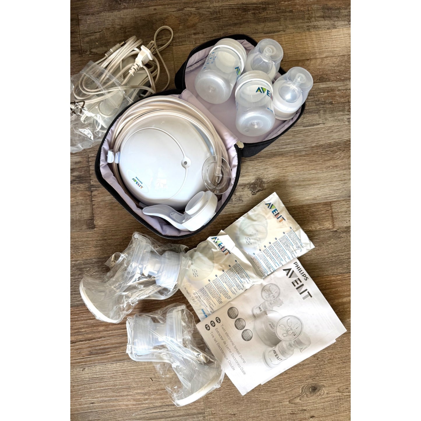 Philips Avent Twin Electric Breast Pump With Accessories & Carrying Bag