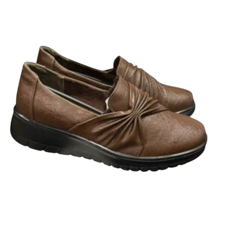 Easy Street Women's Comfort Loafers Brown Size 9M Faux Leather NWOB