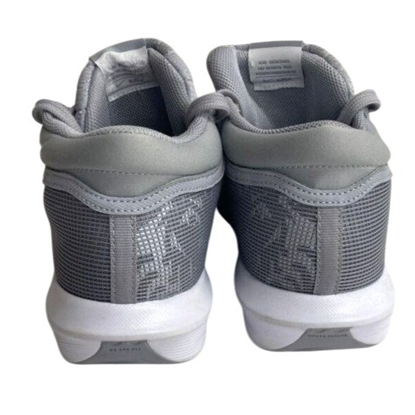 Nike Lebron Witness 8 VIII Grey Men's Sz 10 Basketball Shoes