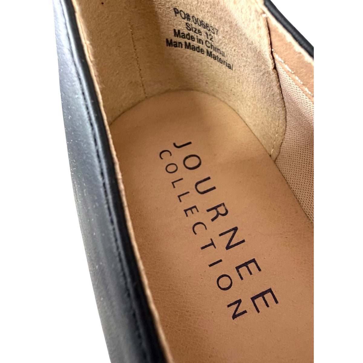 Journee Collection Crawford Black Pumps Women's Size 12