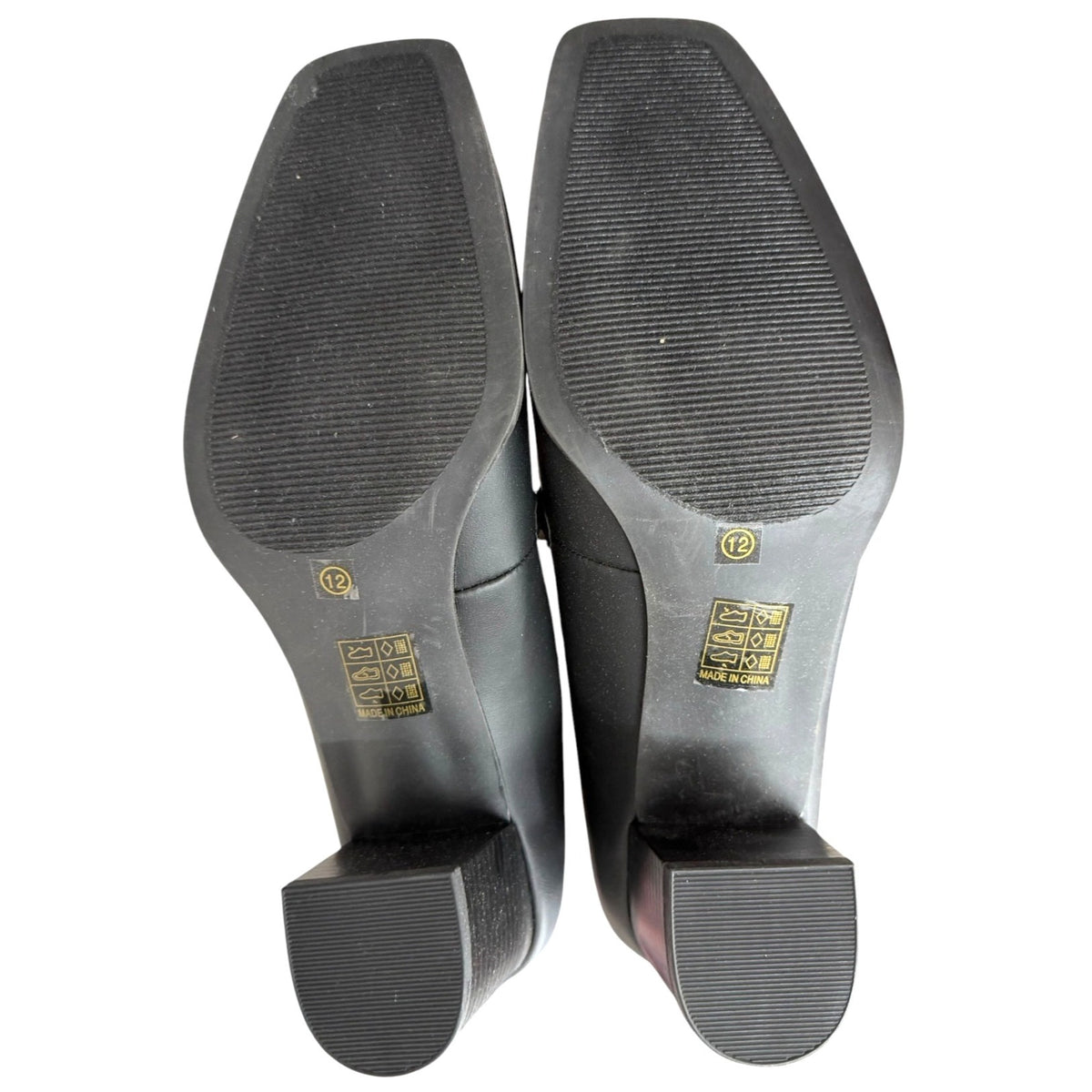 Journee Collection Crawford Black Pumps Women's Size 12