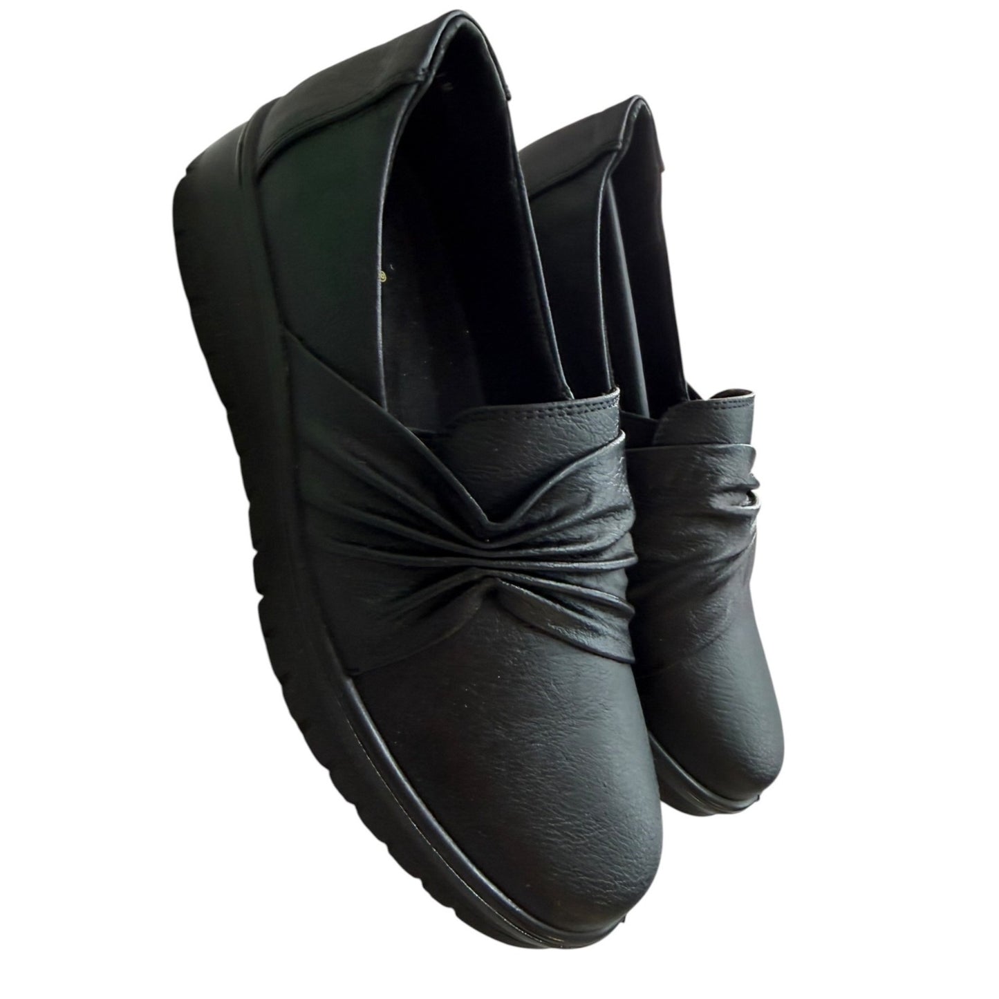 Easy Street Comfort Wave Women's Black Slip-On Shoes