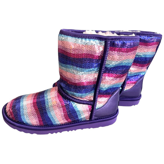 UGG Classic II Rainbow NWOT Sz 6