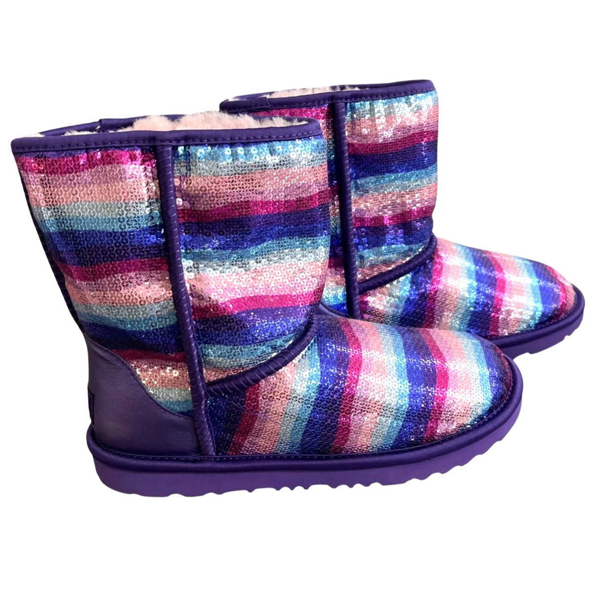UGG Classic II Rainbow NWOT Sz 6