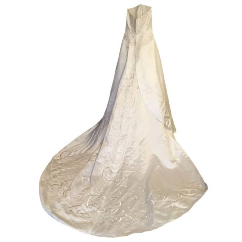 David's Bridal Gold T8589 Sz 10 Strapless Satin A-Line Wedding Dress NWT