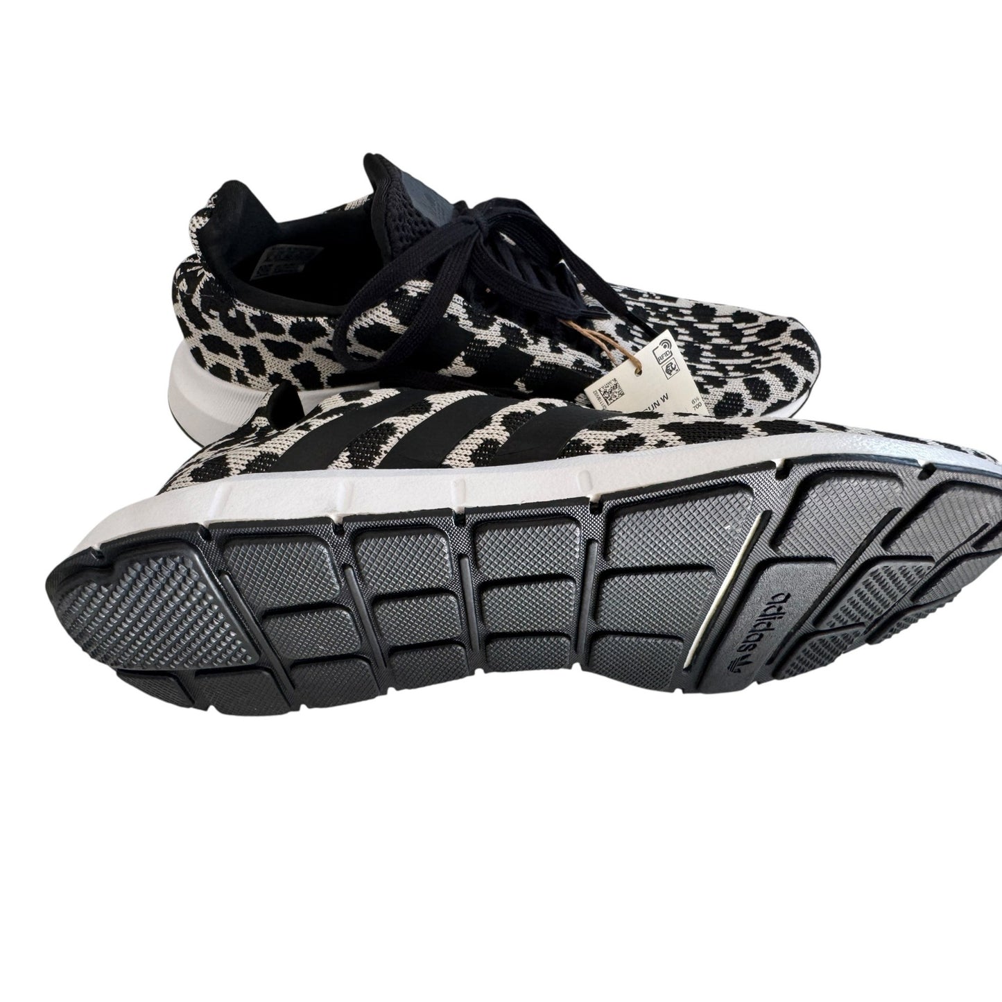 Adidas Womens Swift Run Shoes Leopard Print Size 8 NWT