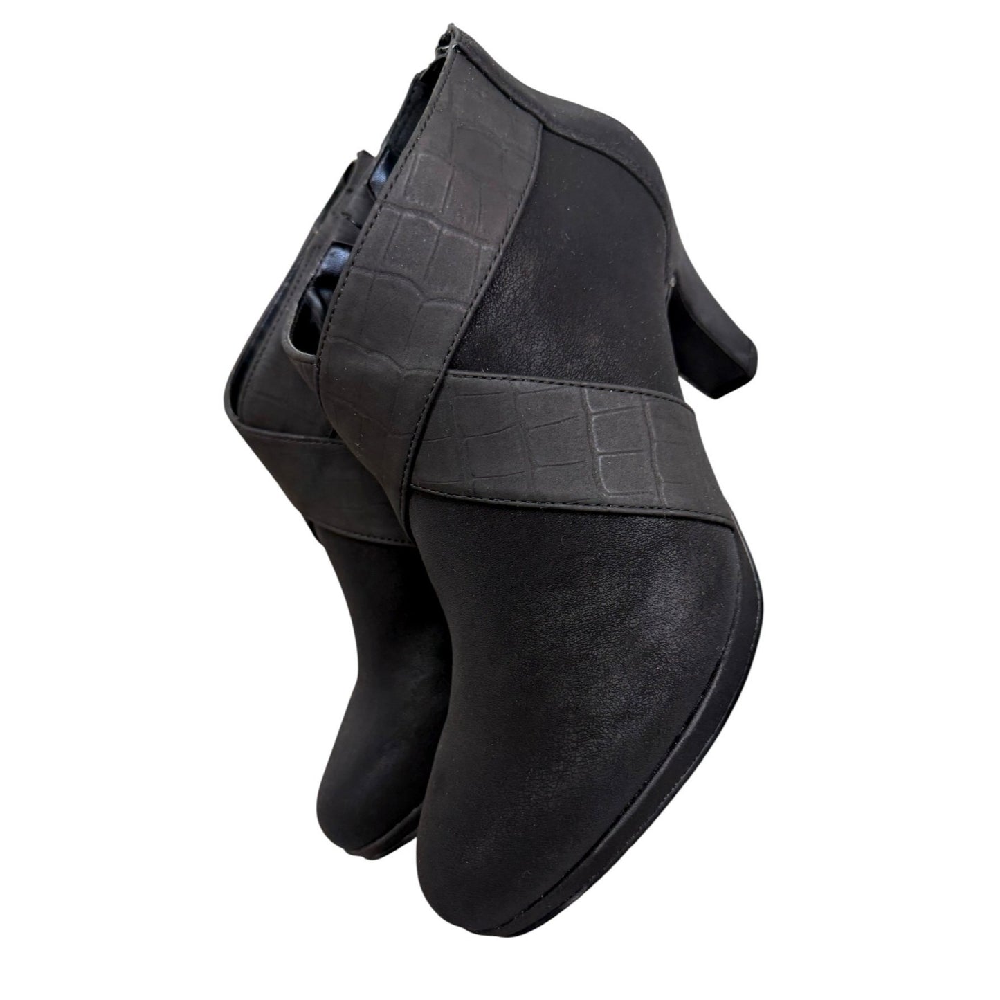 Easy Street Women's Black Faux Suede & Croc Print Ankle Booties Size 7.5M NWOB