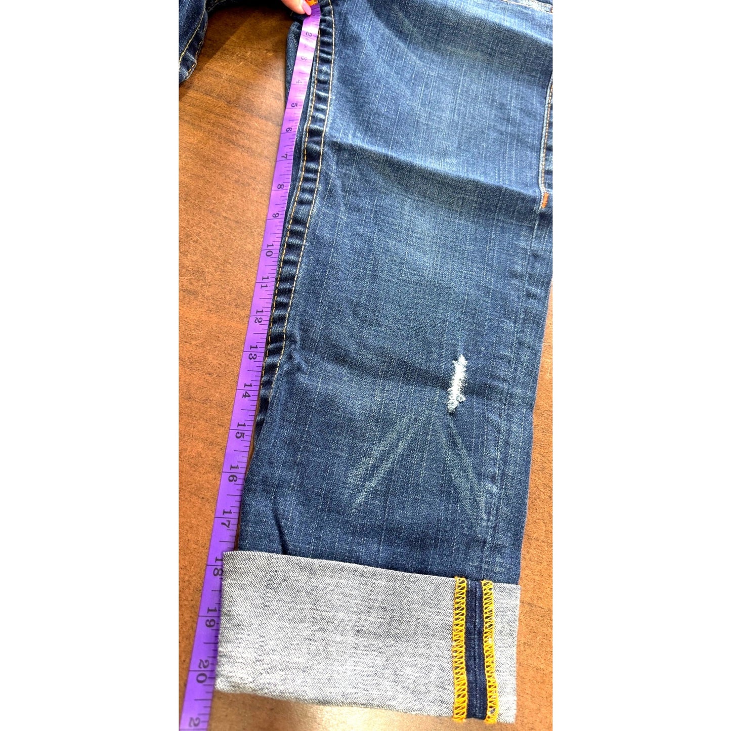 True Religion Lizzy Women’s Sz 29 Cuffed Cropped Capri Jeans