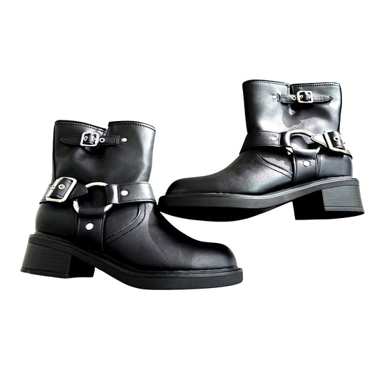 Universal Thread Womens Conrad Black Ankle Boots Size 8 With Buckle Detail NWT