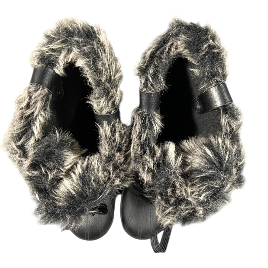 New Quest Powder Womens Size 8 Black/Grey Winter Boots Faux Fur NWT