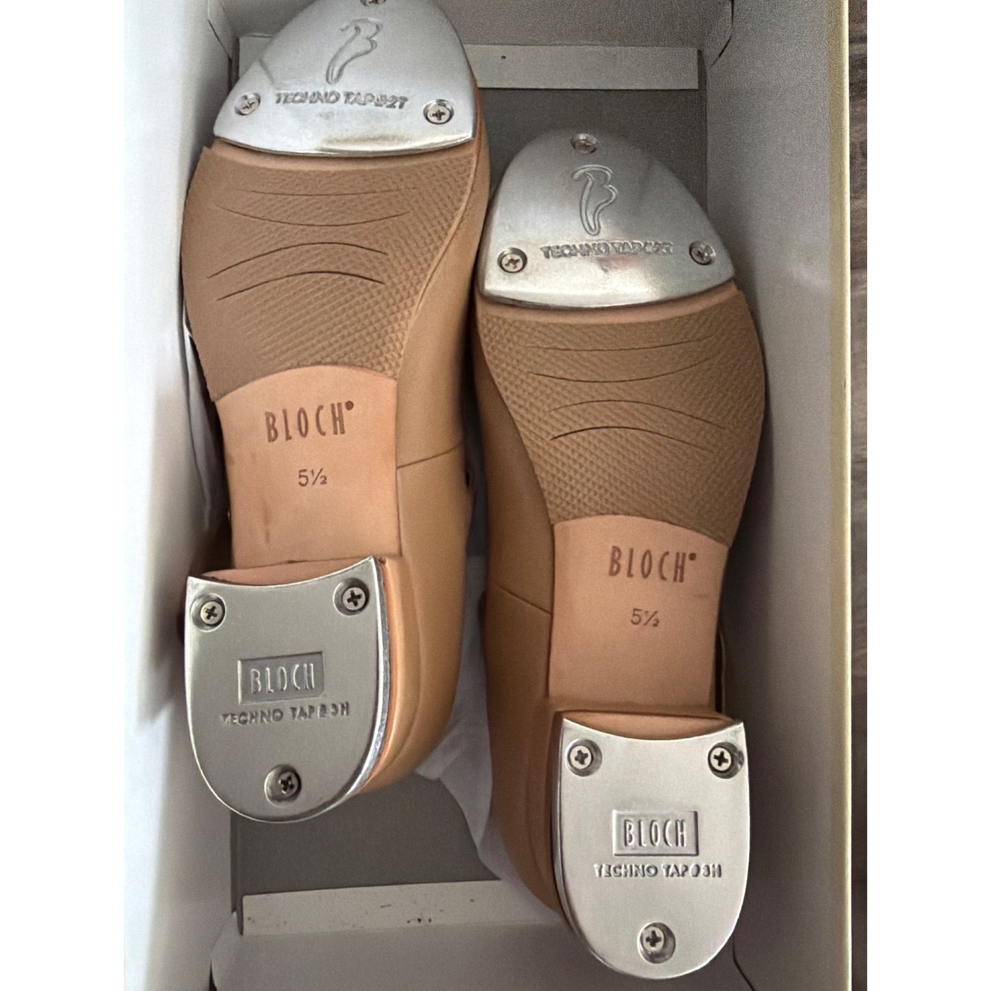 Bloch Tan Tap-On Leather Tap Shoes With Buckle Strap Size 5.5 New In Box
