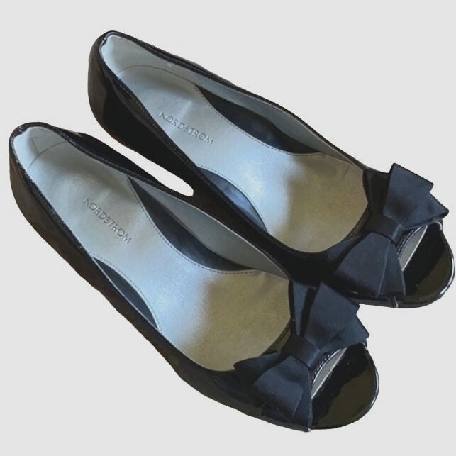 Nordstrom Children's Size 2 Black Patent Leather Peep Toe Wedge Shoes With Bow Accent
