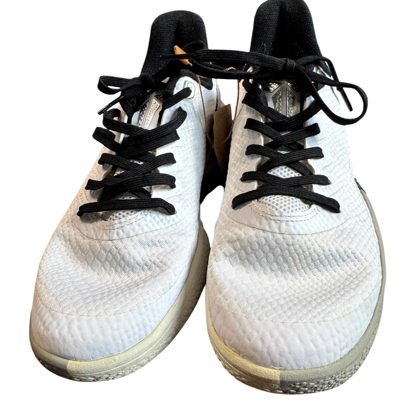 Nike Kobe Mamba Fury White/Black Basketball Shoes Women's Size 7 Lightweight Performance