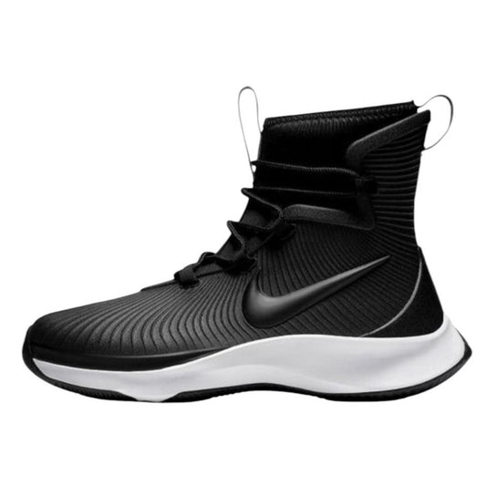 Nike Binzie Youth Boots Size 6 NWOT