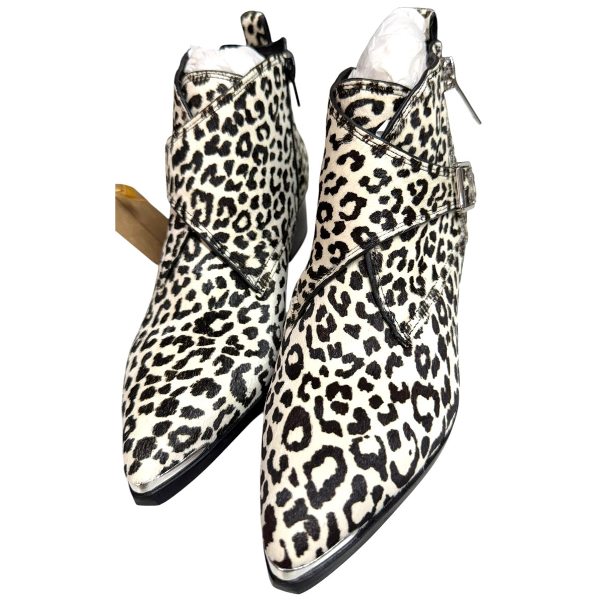 Marc Fisher Yanila Calf Hair Leopard Print Ankle Booties Size 6.5 NWOT