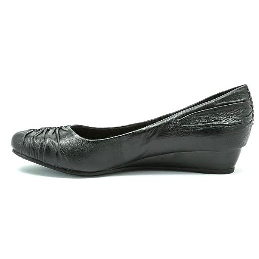 Bare Traps Women's Landy Black Wedge Shoes Size 8