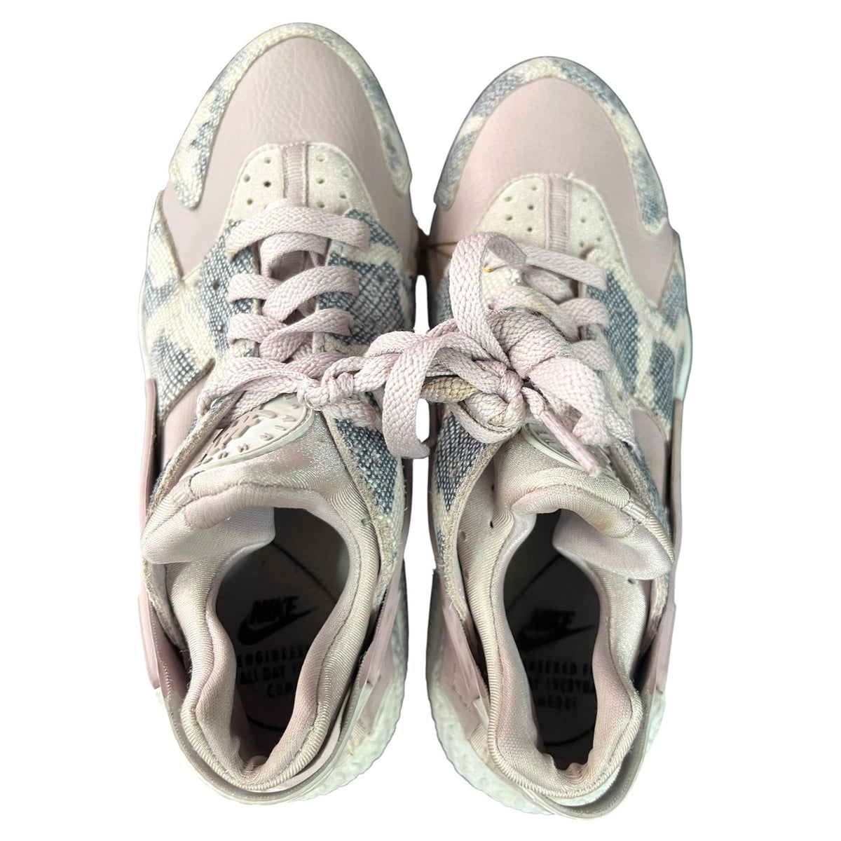Nike Air Huarache Run Premium Particle Rose Sneakers Women's Size 7.5