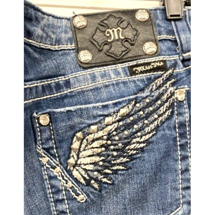 Miss Me Womens Mid-Rise Straight Leg Denim Jeans Size 31 W/ Embellished Angel Wing Back Pockets