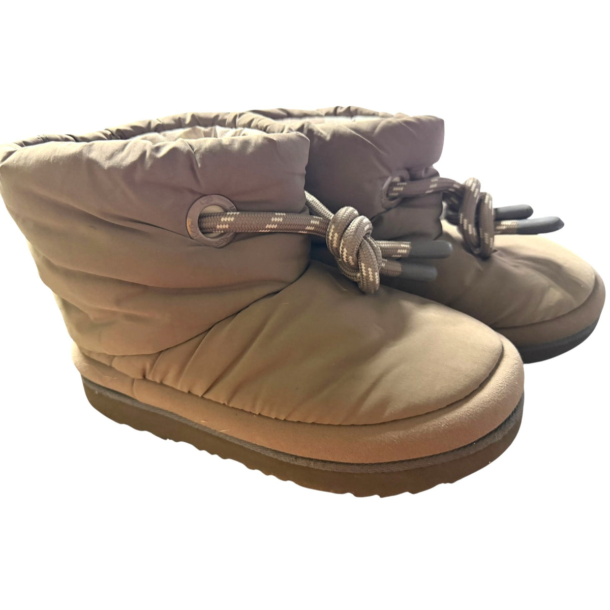 UGG Classic Maxi Short Puffer Boot Women's Size 4