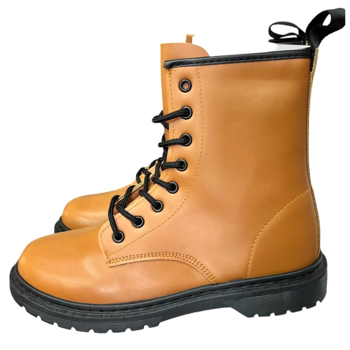Tan Lace-Up Women's Sz 8 Combat Boots With Black Soles NWB