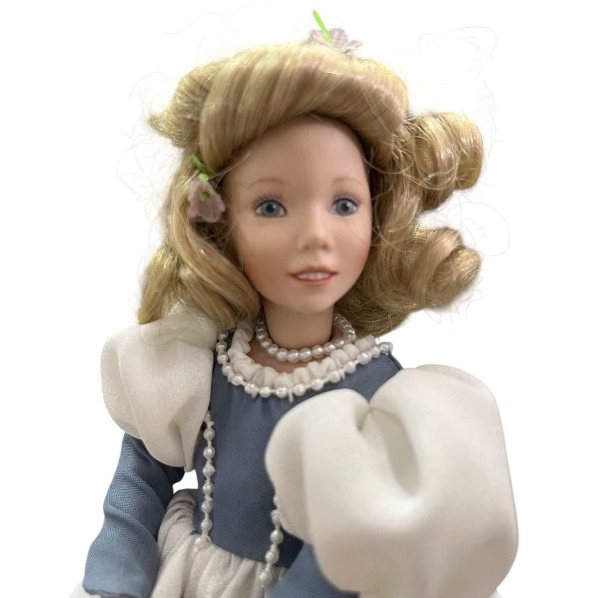 Diana Effner Fairy Tale Heroines Doll Cinderella At The Ball Collectible Figurine