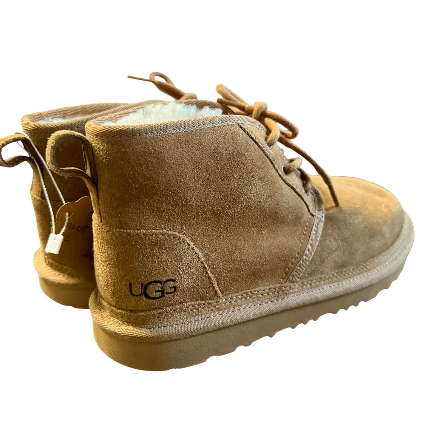UGG Neumel Chestnut unisex Grade School (Girls) Sz 6 Suede Lace-Up Chukka Boots