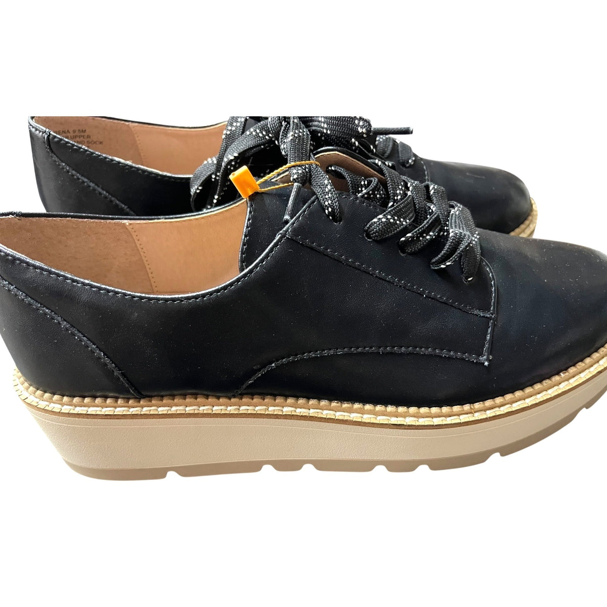 Chelsea & Violet Women's Irena Leather Platform Oxford Shoes Size 9.5M
