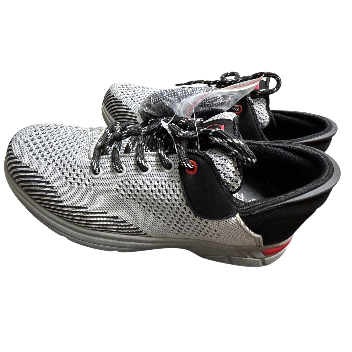Zeba Steel Onyx Medium Sneakers Grey & Black Mens Size 7.5