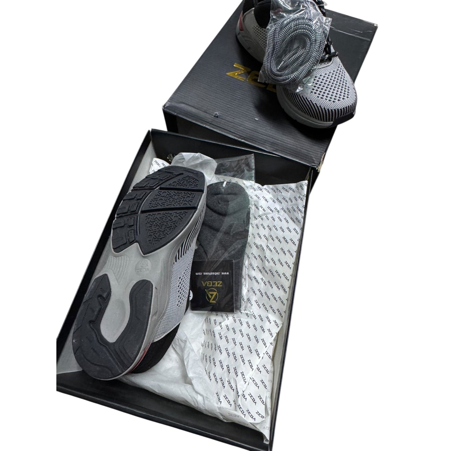 Zeba Steel Onyx Medium Sneakers Grey & Black Mens Size 7.5