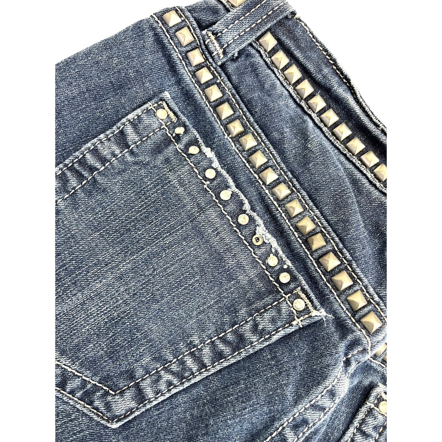 Miss Me Women's Studded Denim Shorts Size 28 JP5135SHU
