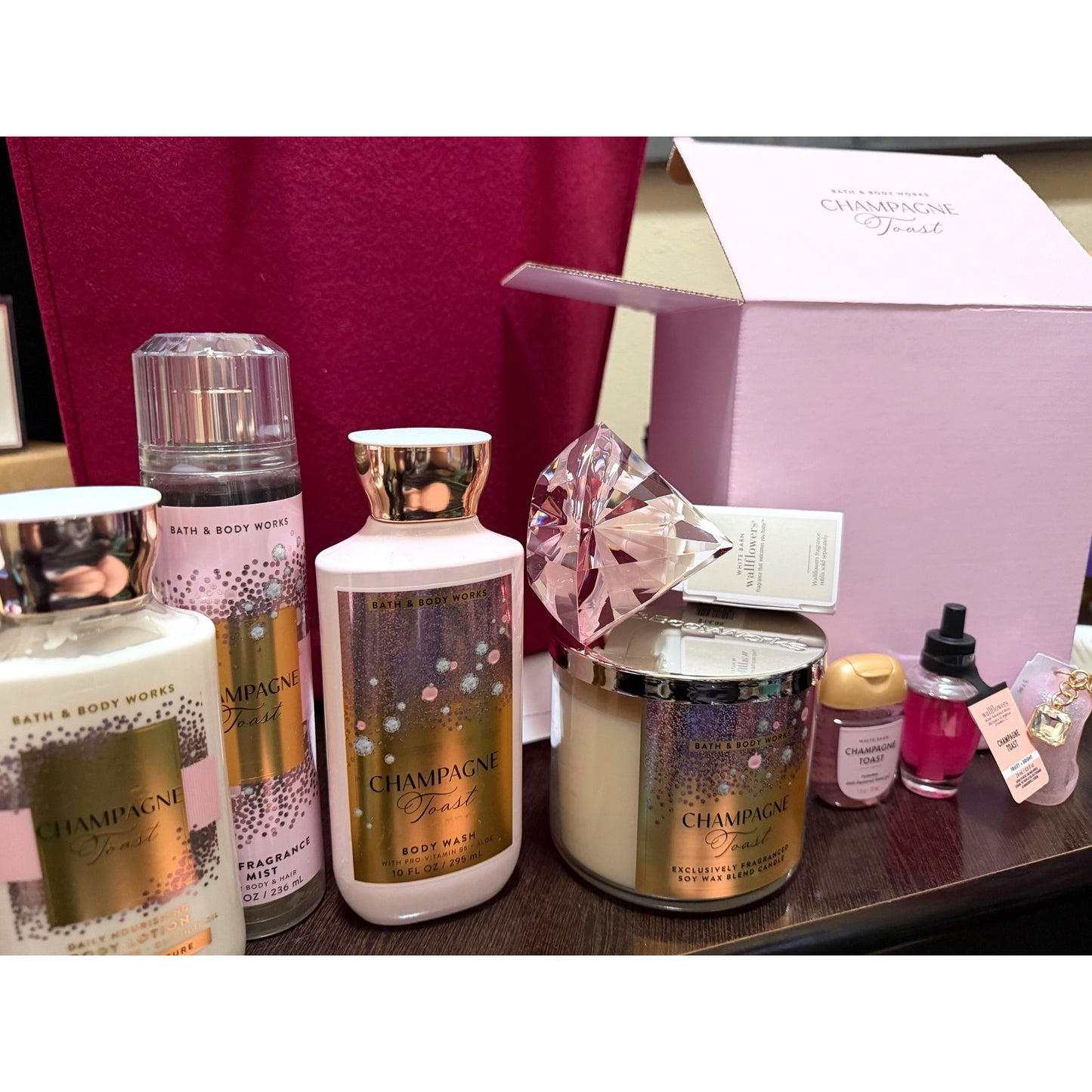 Bath & Body Works Champagne Toast 9pc Gift Set With Tote NEW