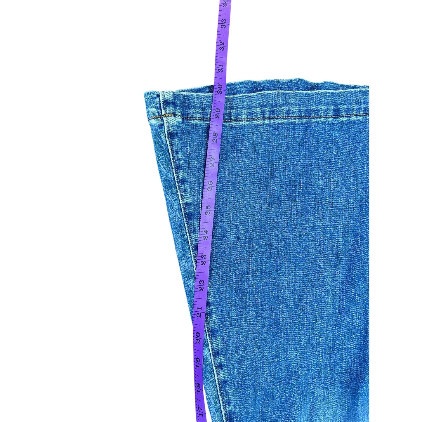 Wrangler Women's Flare Leg Jeans Size 29x32